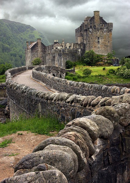 Eilean-Donan-Castle-Scotland