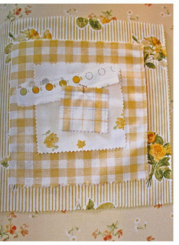 Rosebuds Print Laura Ashley Infant Hooded Towel and Washcloth 